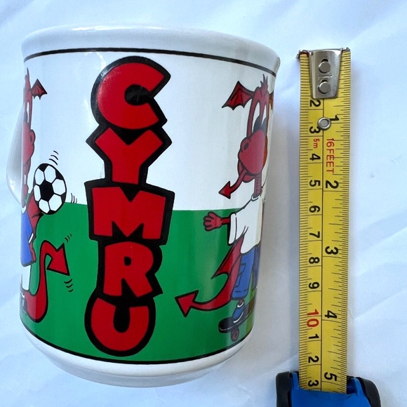 Mug Wales Red Dragon Soccer Ball Double Sided Coffee Vintage Welsh Cymru Funny - Picture 2 of 6